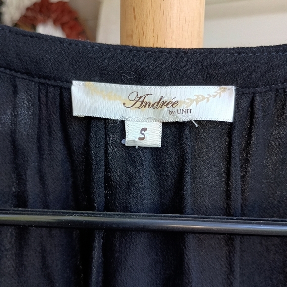 Andree By Unit Embroidered Cactus Southwest Black Women's Top_Small - Picture 4 of 7